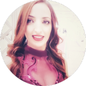 A testimonial snapshot featuring a satisfied customer during a dhow cruise event